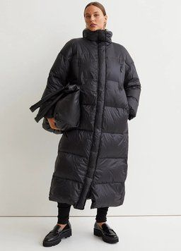 Пуховик H&M 270991782 M Чорний